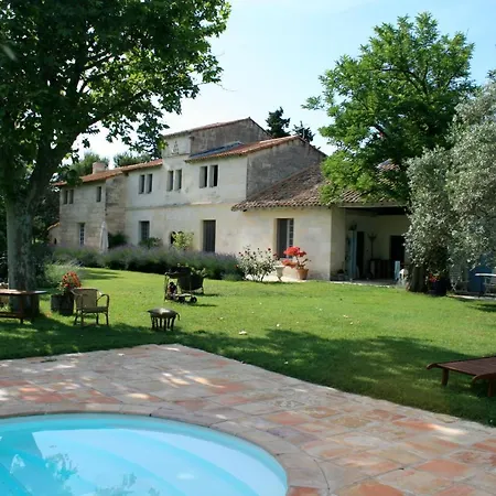 Mas Antonine Cigalle Apartment